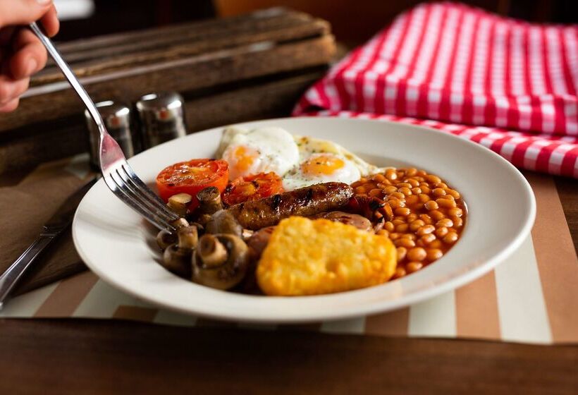 Campanile Hotel   Washington