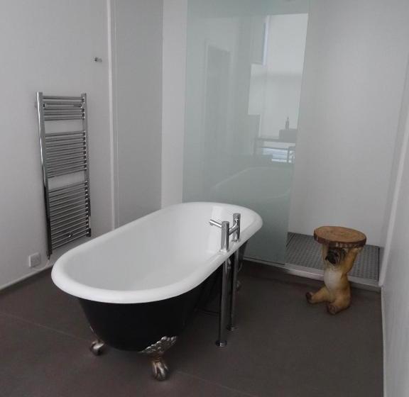 Carmelite Hotel; Bw Signature Collection