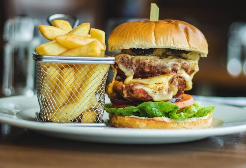 Clayton Hotel, Manchester Airport