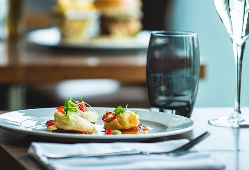 Clayton Hotel, Manchester Airport