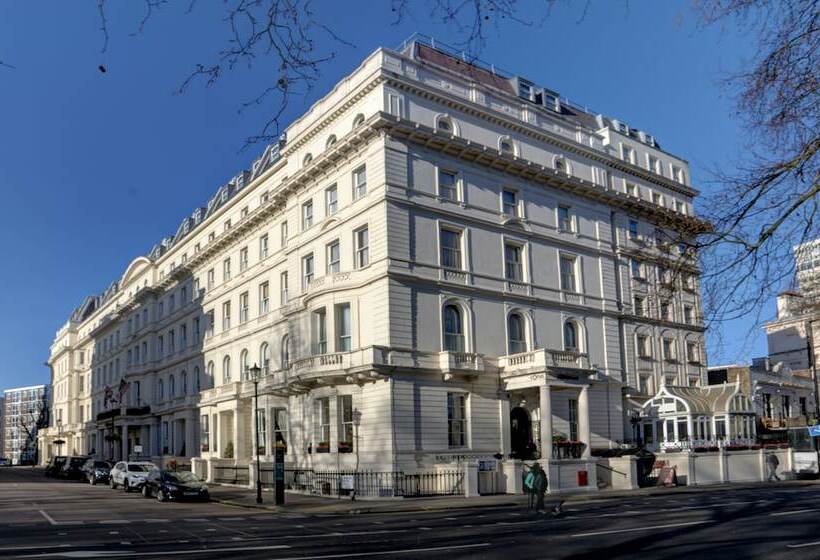 ホテル Corus  Hyde Park