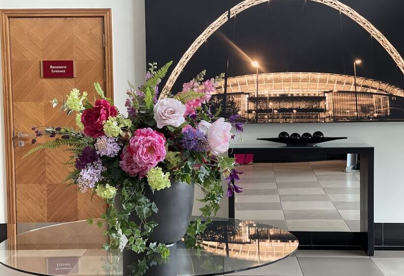 酒店 Crowne Plaza London Ealing, An Ihg