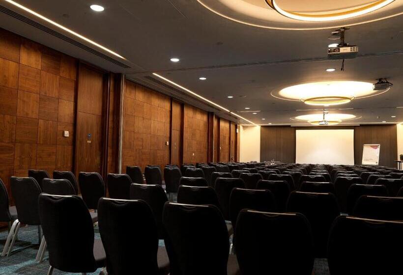 בית מלון כפרי Crowne Plaza London Kings Cross, An Ihg