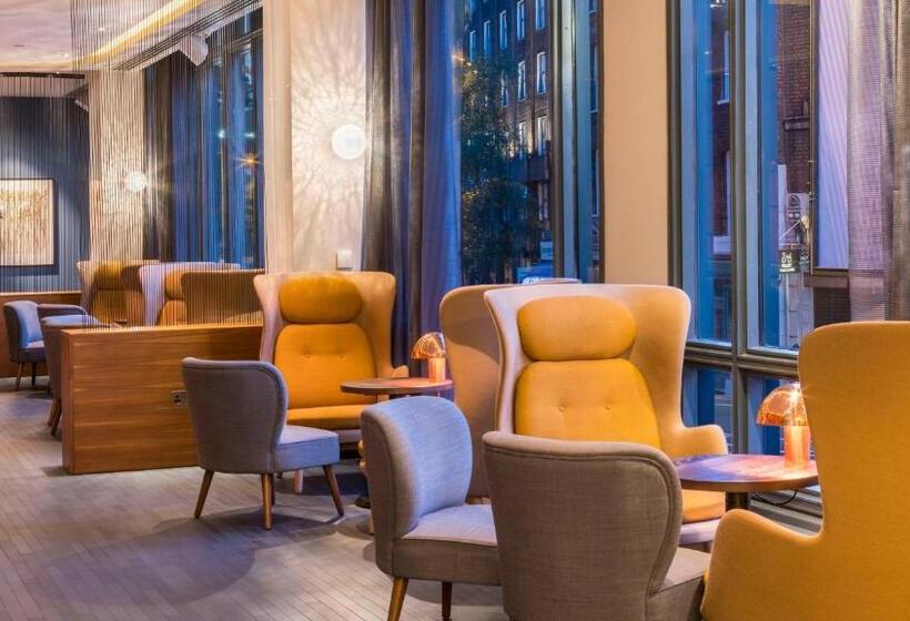 هتل Crowne Plaza London Kings Cross, An Ihg