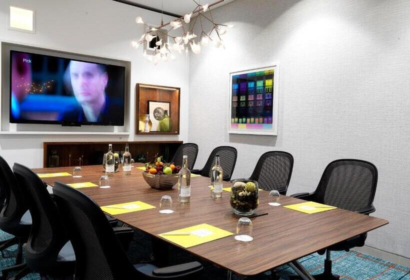 هتل Crowne Plaza London Kings Cross, An Ihg