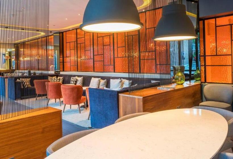 בית מלון כפרי Crowne Plaza London Kings Cross, An Ihg