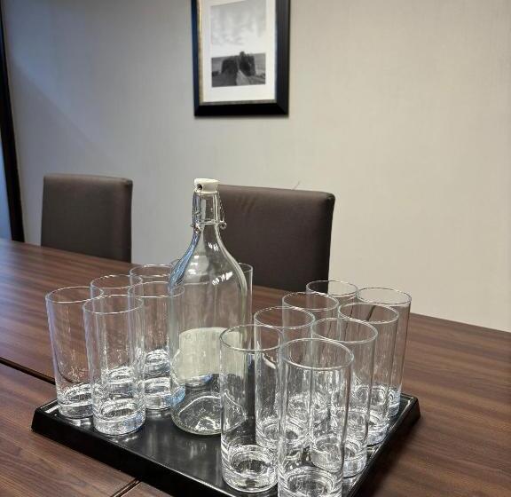 호텔 The Aberdeen Dyce