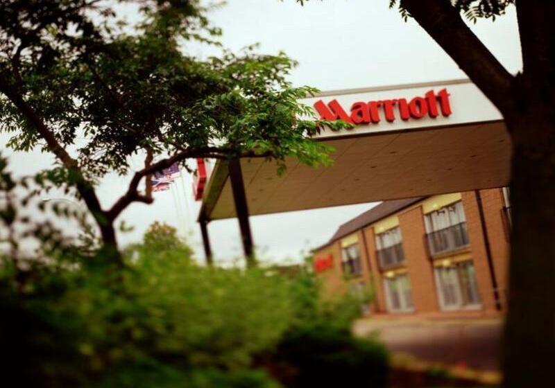 호텔 The Aberdeen Dyce