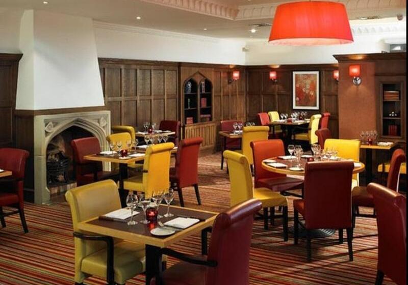 호텔 The Aberdeen Dyce