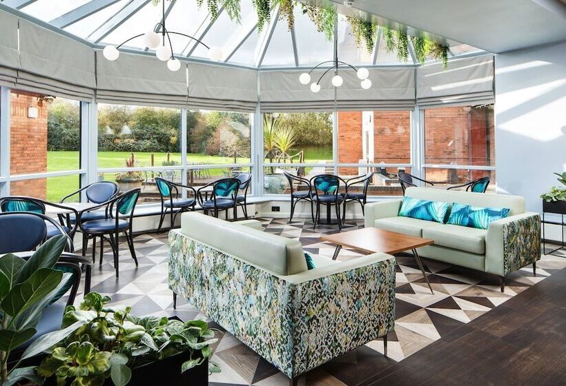 Delta Hotels By Marriott Milton Keynes