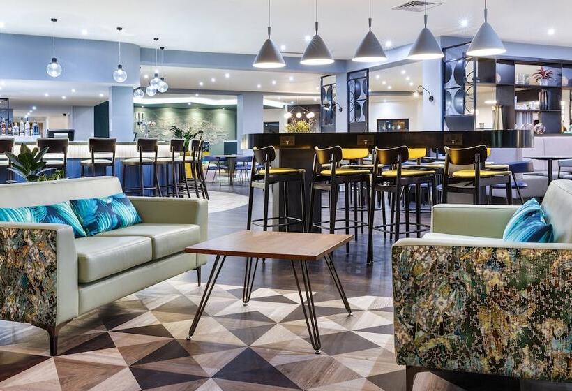 Delta Hotels By Marriott Milton Keynes