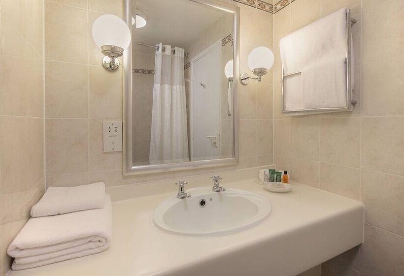 Delta Hotels By Marriott Milton Keynes