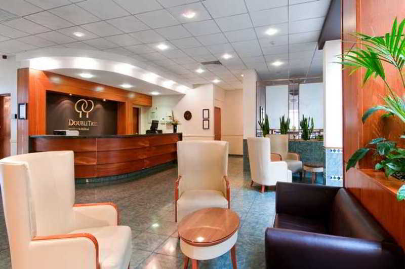 ホテル Doubletree By Hilton Aberdeen City Centre