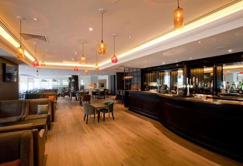 هتل Doubletree By Hilton Coventry