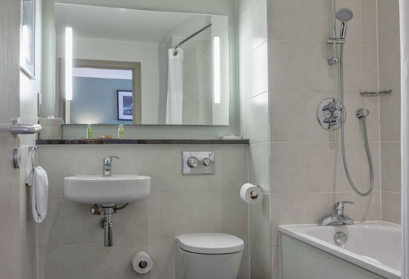 בית מלון כפרי Doubletree By Hilton London Angel Kings Cross