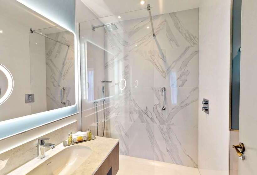 בית מלון כפרי Doubletree By Hilton London Angel Kings Cross