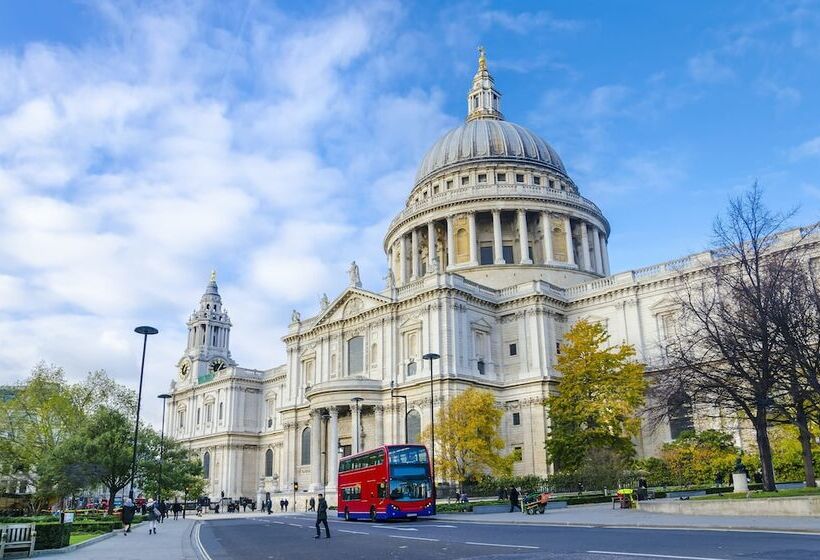 בית מלון כפרי Doubletree By Hilton London Angel Kings Cross