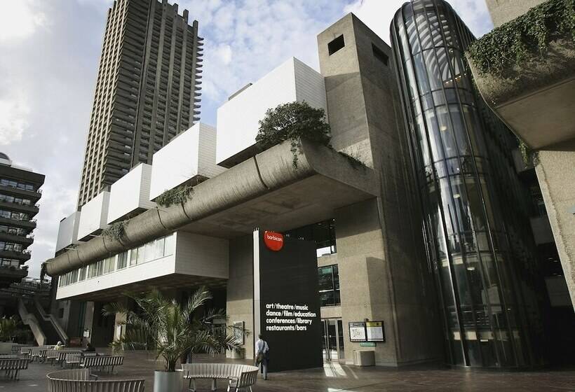 בית מלון כפרי Doubletree By Hilton London Angel Kings Cross