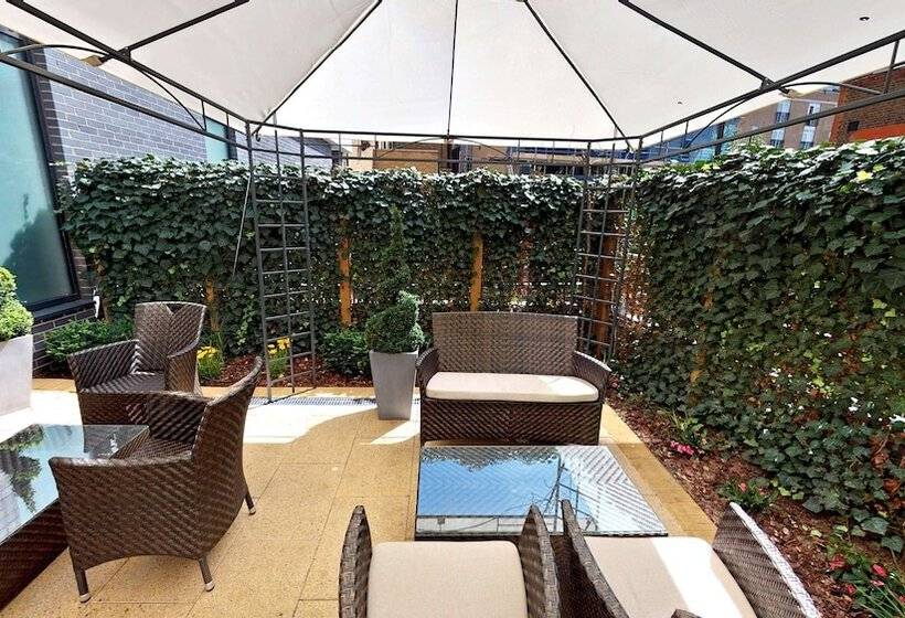 בית מלון כפרי Doubletree By Hilton London Angel Kings Cross