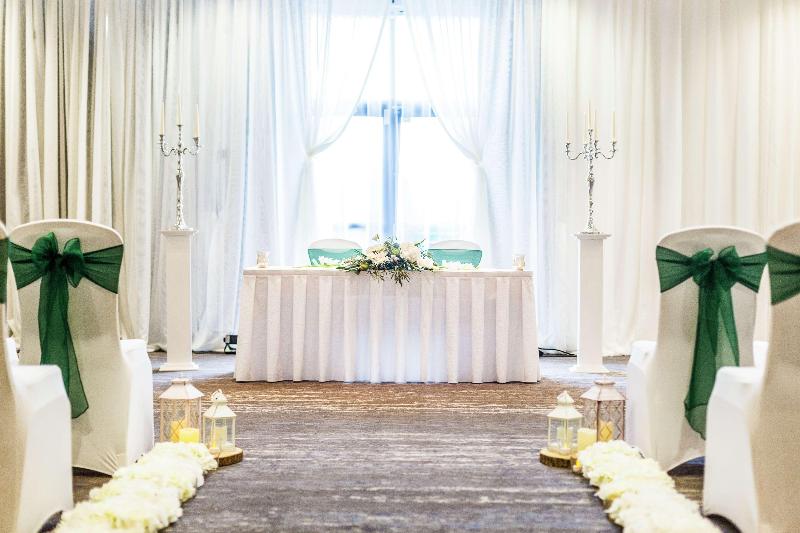 호텔 Doubletree By Hilton  Swindon