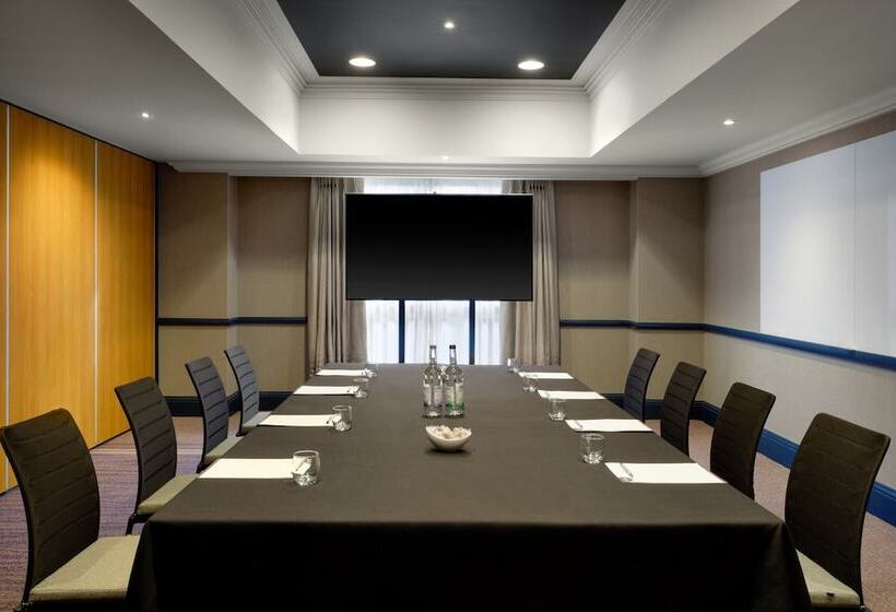 Edinburgh Marriott Hotel Holyrood