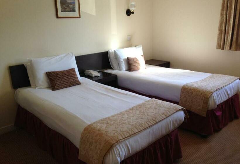 Highlander Hotel ‘a Bespoke Hotel’