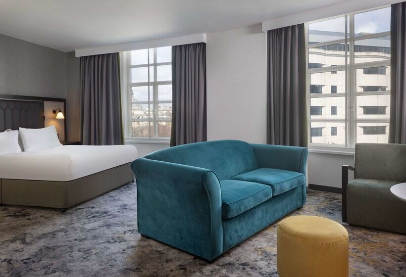 酒店 Hilton Cardiff