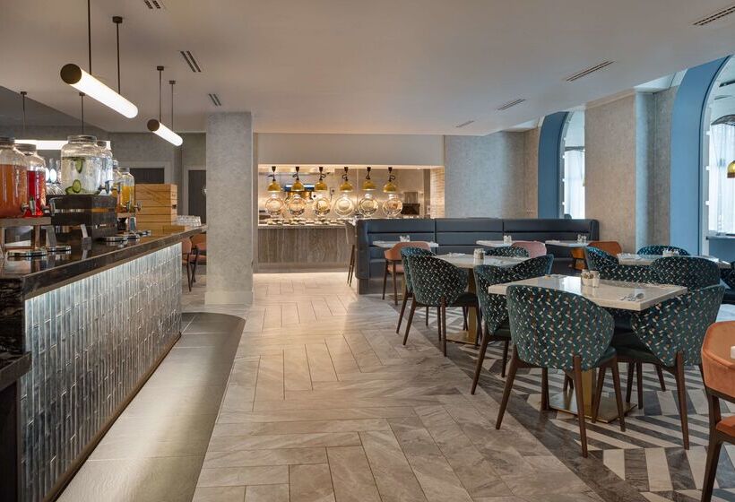 酒店 Hilton Cardiff