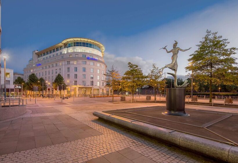 酒店 Hilton Cardiff