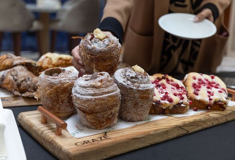 酒店 Hilton Cardiff