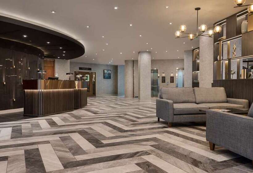 酒店 Hilton Cardiff