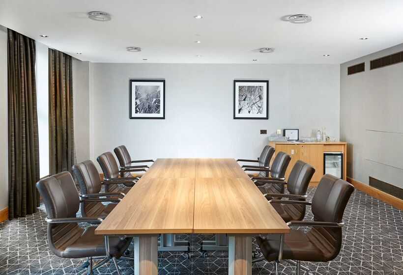 酒店 Hilton London Croydon