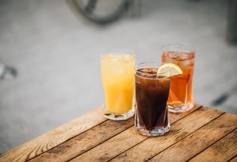 ホテル Holiday Inn Express Belfast City, An Ihg