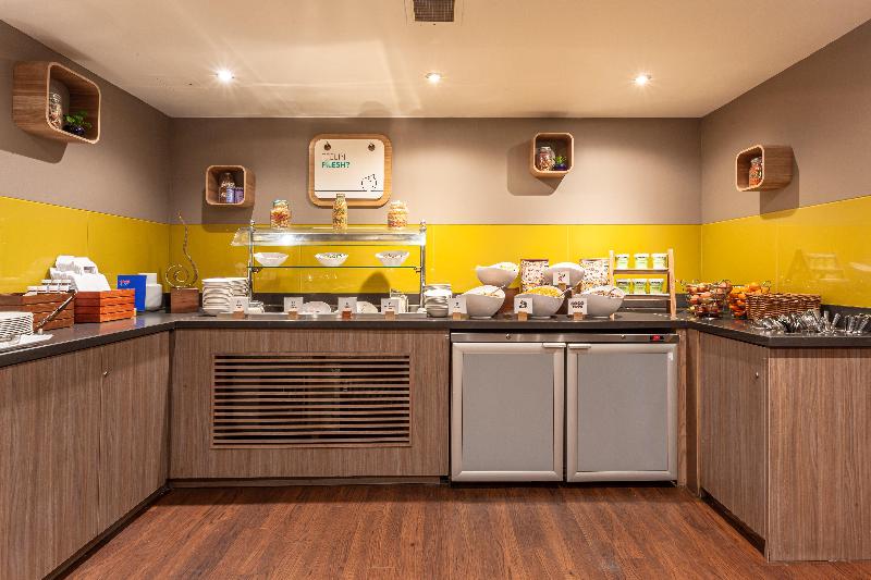 호텔 Holiday Inn Express Edinburgh Airport, An Ihg