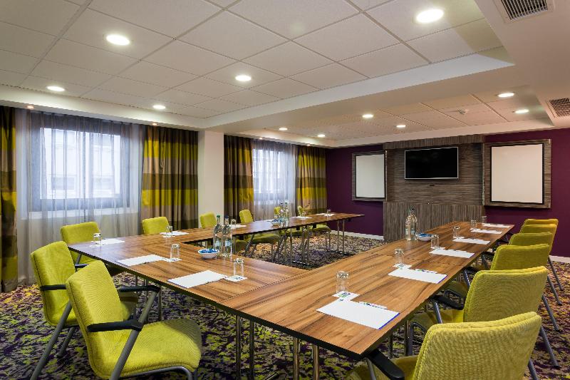 בית מלון כפרי Holiday Inn Express Harlow, An Ihg