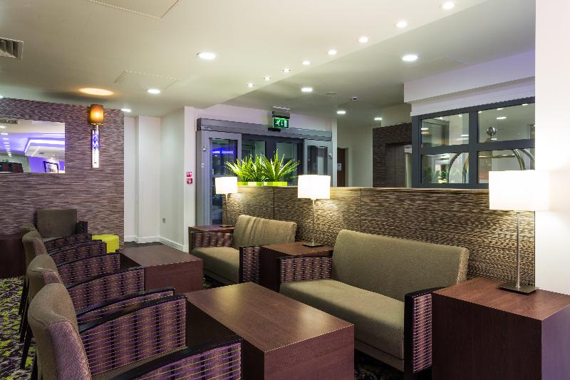 בית מלון כפרי Holiday Inn Express Harlow, An Ihg