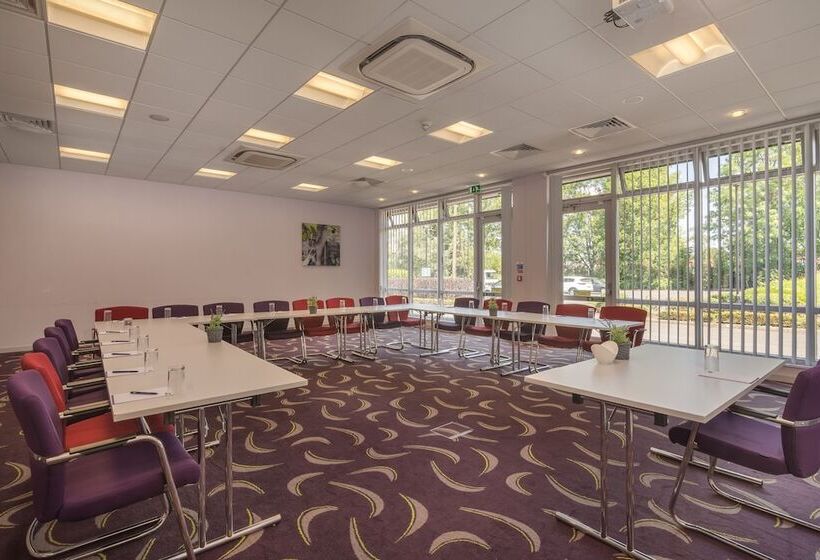فندق Holiday Inn Express Preston South, An Ihg