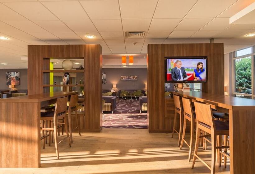 فندق Holiday Inn Express Preston South, An Ihg