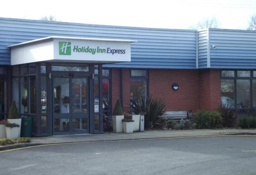 فندق Holiday Inn Express Preston South, An Ihg