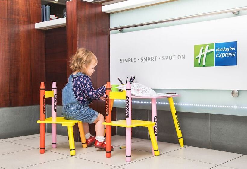 בית מלון כפרי Holiday Inn Express York, An Ihg