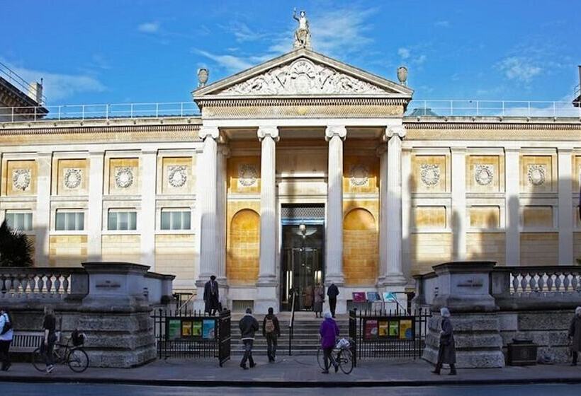 فندق Holiday Inn Oxford, An Ihg