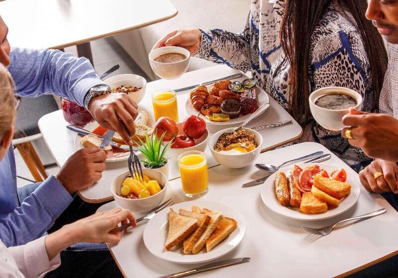 فندق Ibis London Barking