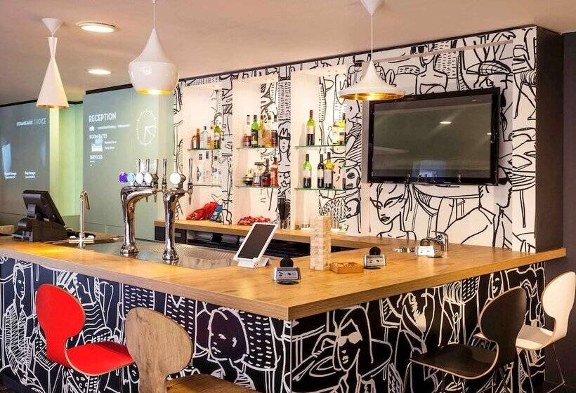 فندق Ibis London Barking