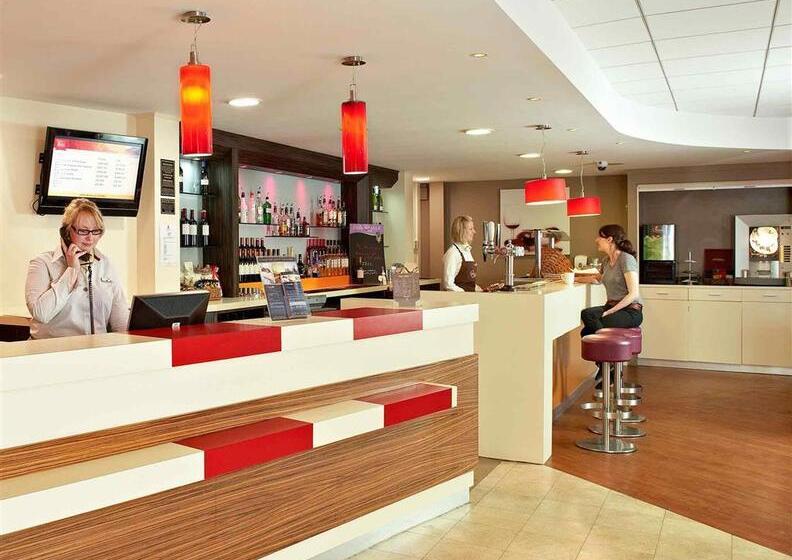 فندق Ibis London Barking