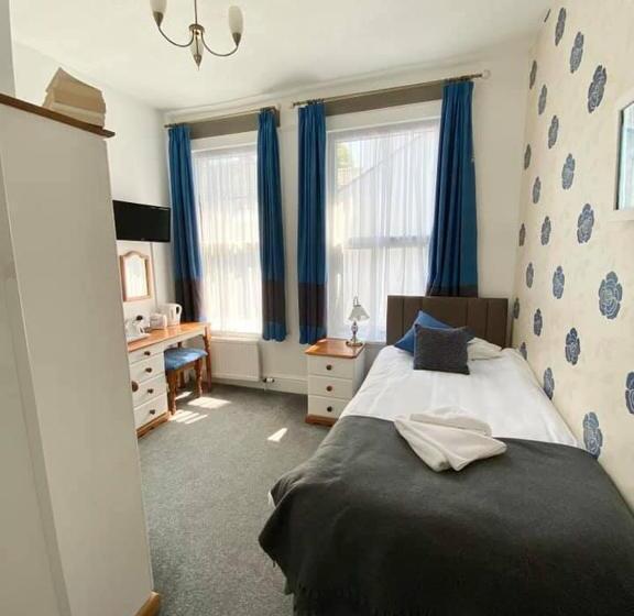 هتل Imperial Plymouth