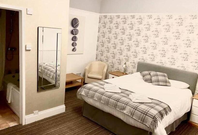 هتل Imperial Plymouth