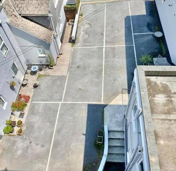 هتل Imperial Plymouth