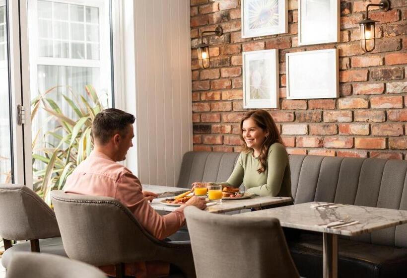 酒店 Ivanhoe Inn And