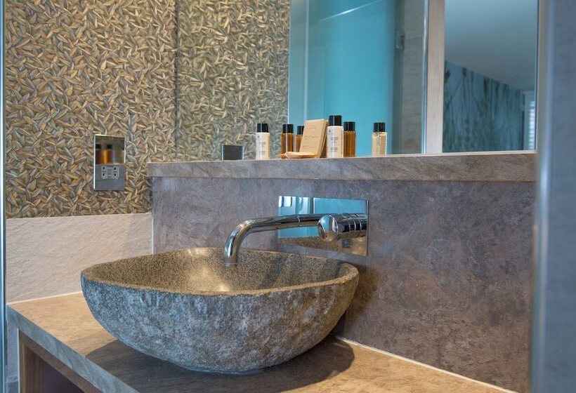 Отель Judge S Lodging