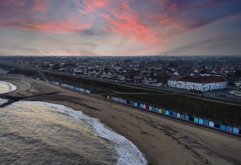 Отель Kingscliff